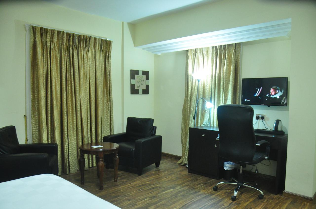 Citiheight Hotel Ikeja Exterior photo