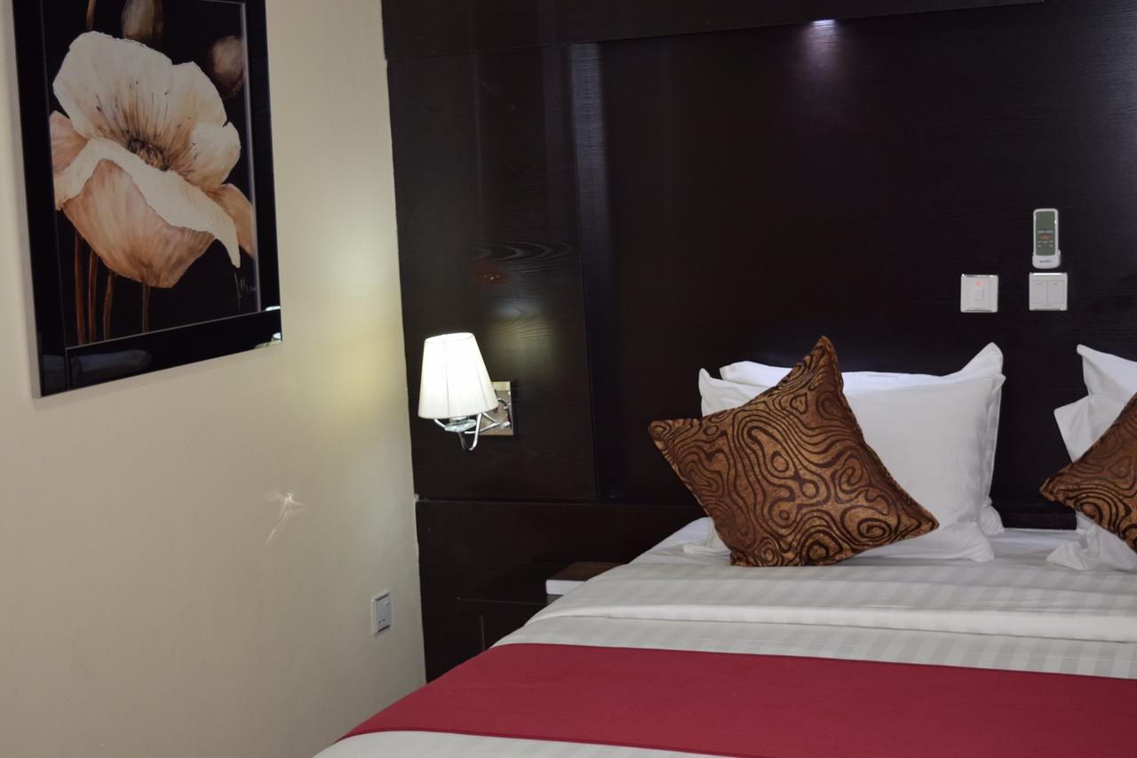Citiheight Hotel Ikeja Exterior photo